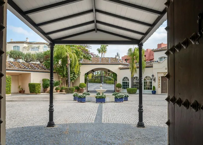 Grand Hotel Las Dunas, Autograph Collection (Adults Only) Estepona